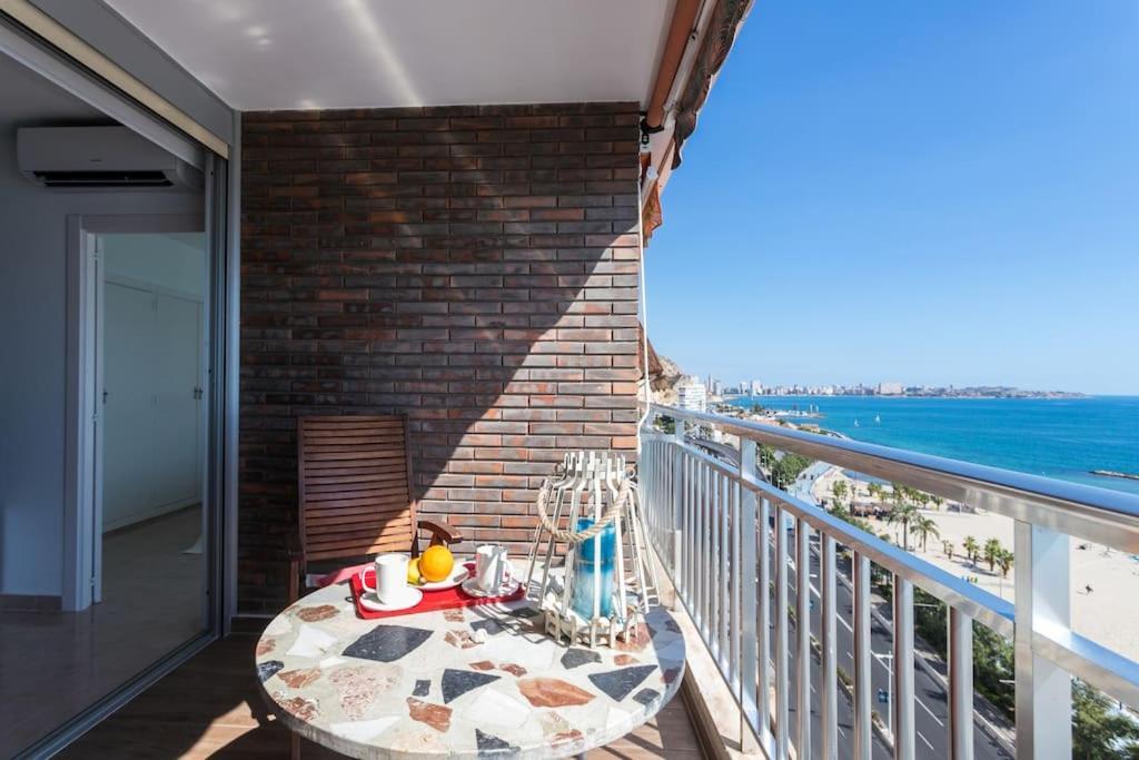 Apartamento Con Vistas Al Mar Primera Linea De Playa Del Postiguet Аліканте Екстер'єр фото